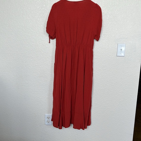 Torrid Midi Midi Swiss Linen Surplice Dress size 00 M 10 equivalent terracotta - Picture 7 of 8